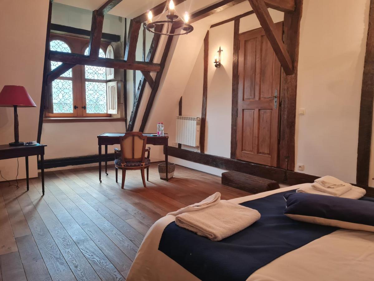 Manoir De La Beuneche - Location Du Manoir Entier Roeze-sur-Sarthe Exteriér fotografie